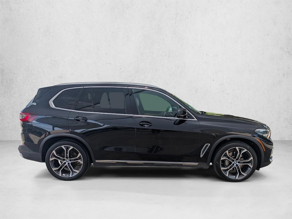Used 2022 BMW X5 sDrive40i SUV
