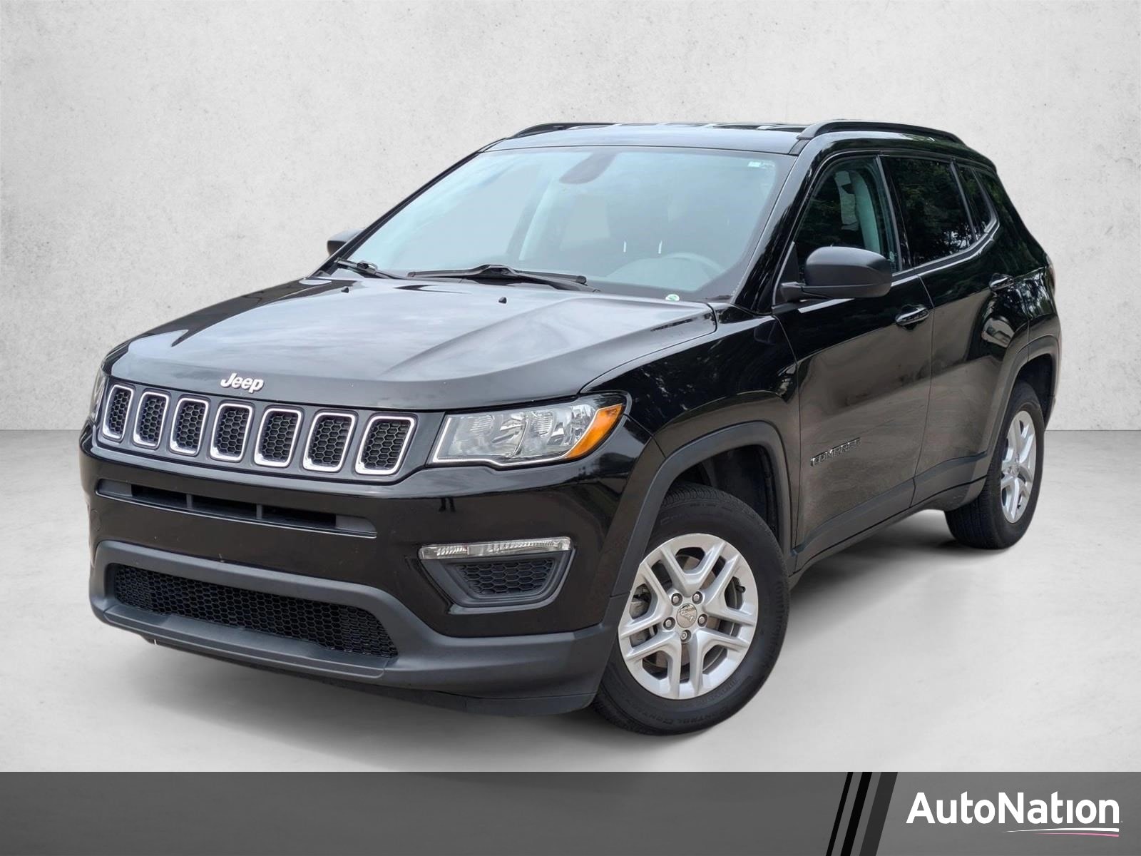2018 Jeep Compass Sport's photo