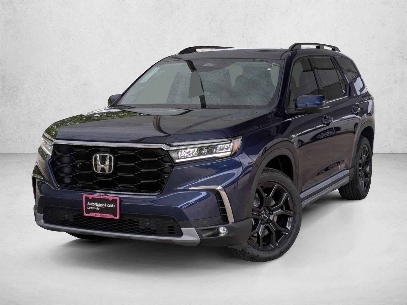 2025 Honda Pilot Touring's photo