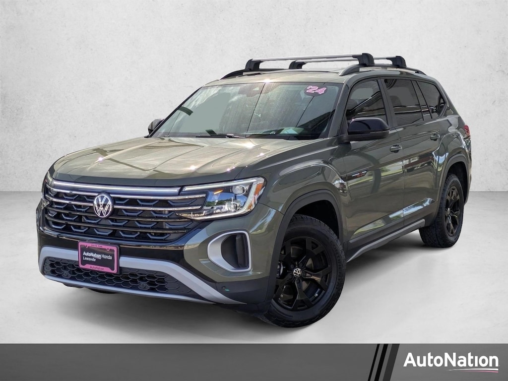 Used 2024 Volkswagen Atlas 2.0T Peak Edition SE w/Technology SUV