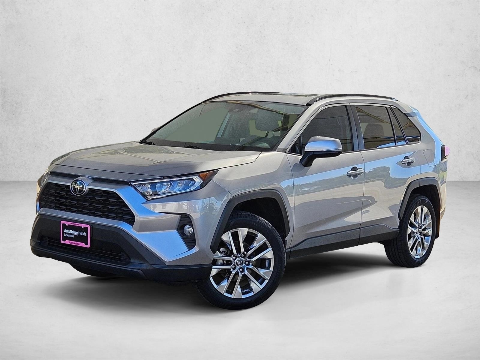 2021 Toyota RAV4 XLE Premium's photo