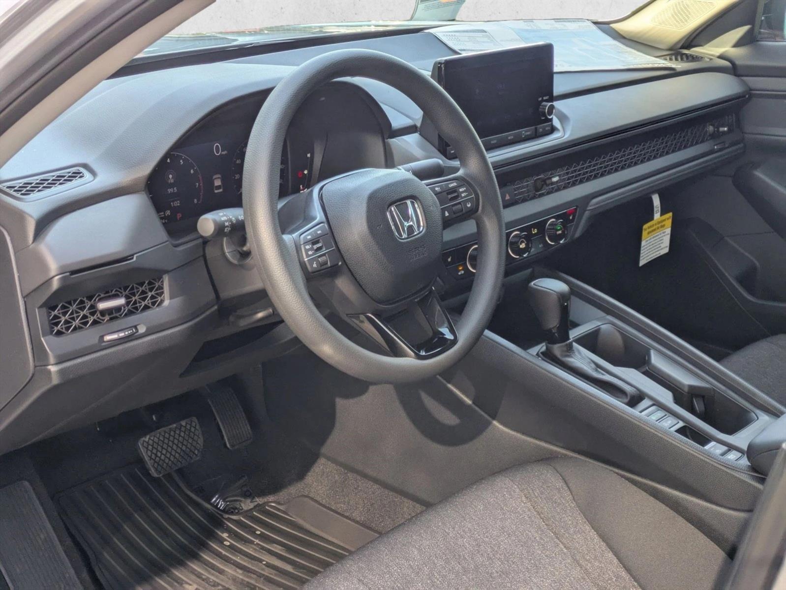 2025 Honda Accord SE photo 3