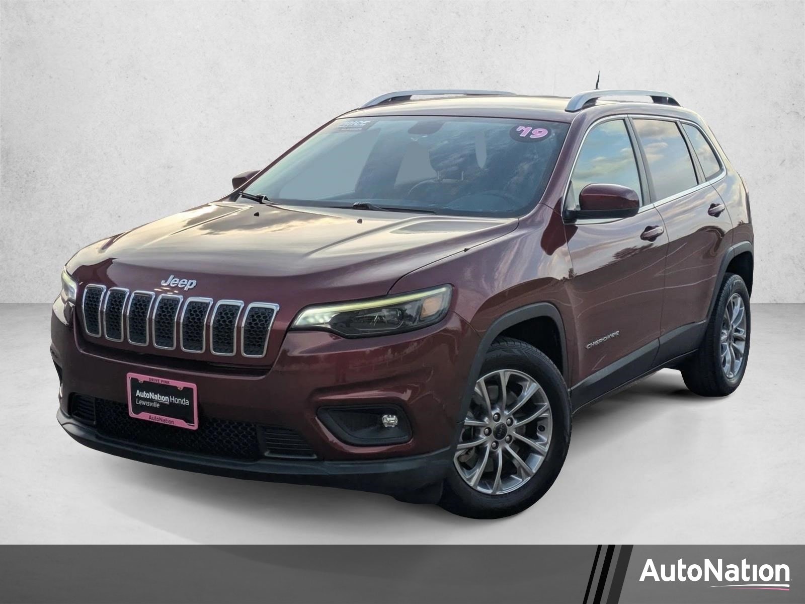 2019 Jeep Cherokee Latitude Plus's photo
