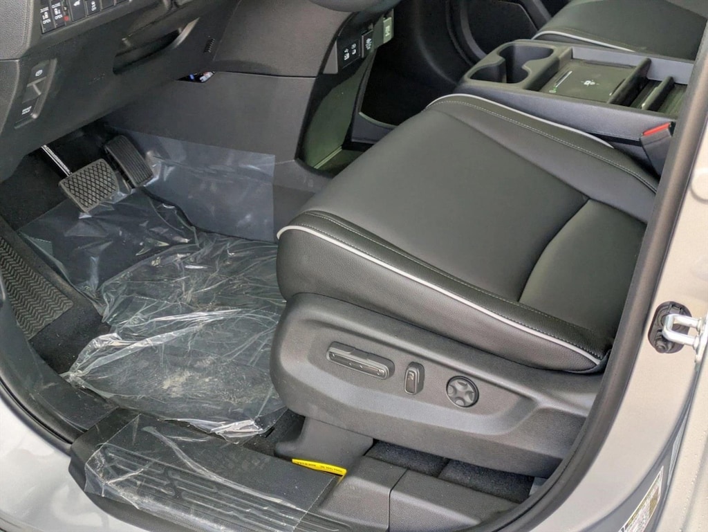 New 2026 Honda Odyssey Touring Van Passenger