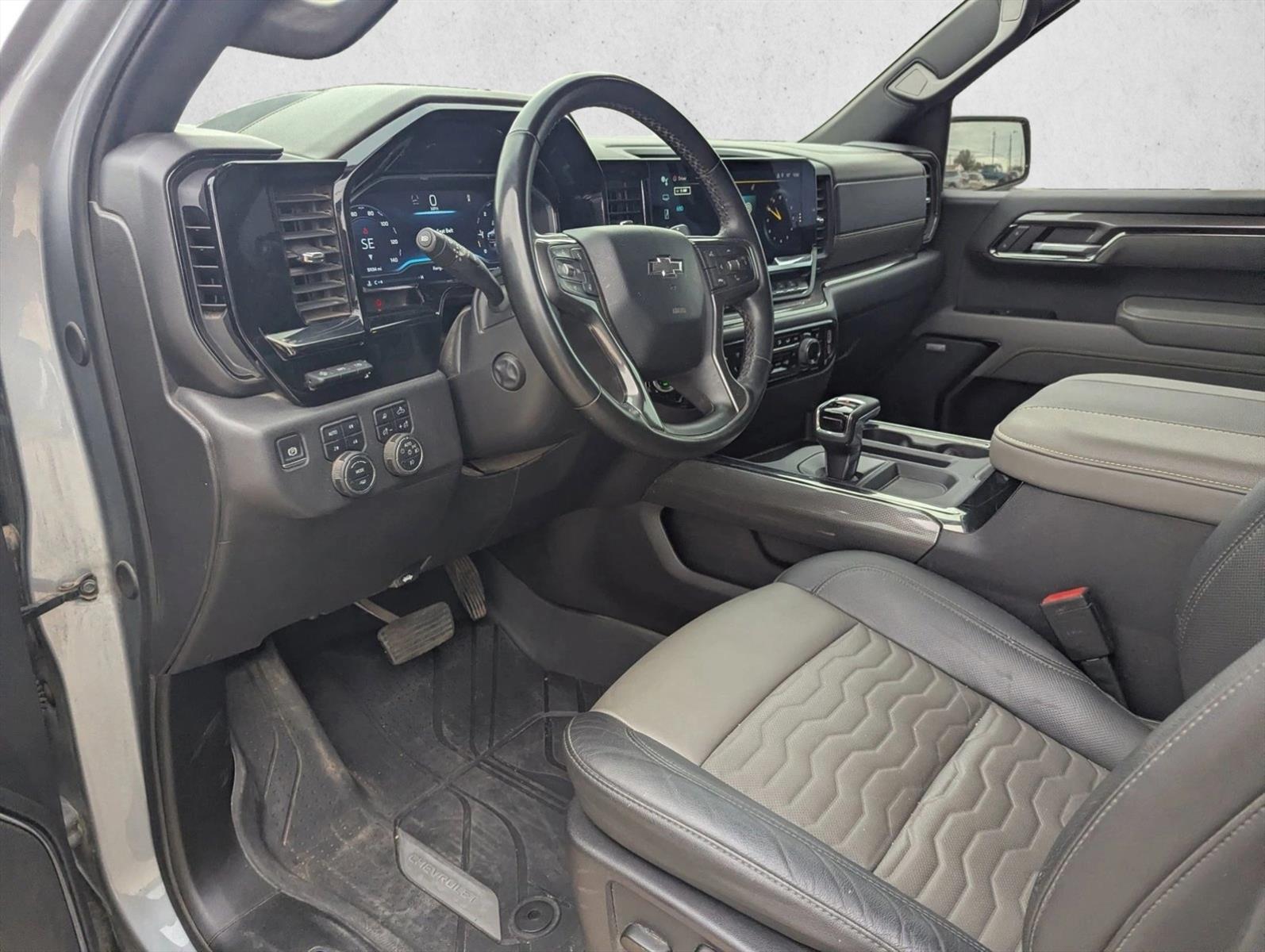 2024 Chevrolet Silverado 1500 ZR2 - Photo 9