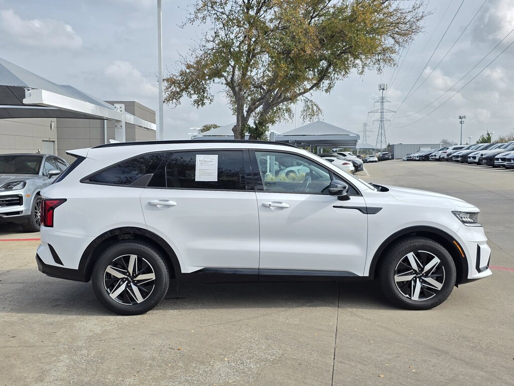 Used 2022 Kia Sorento EX SUV