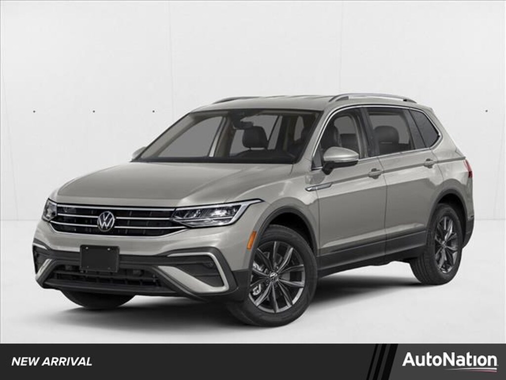 Used 2024 Volkswagen Tiguan 2.0T SE SUV