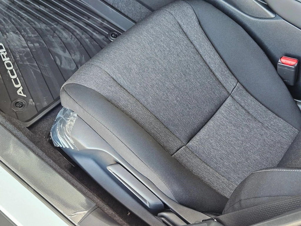 New 2025 Honda Accord LX Sedan