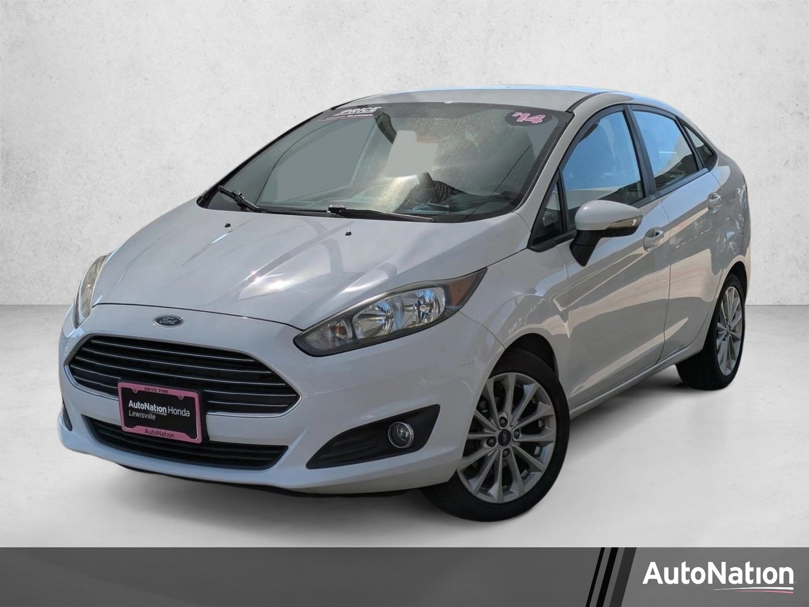 2014 Ford Fiesta SE Sedan's photo