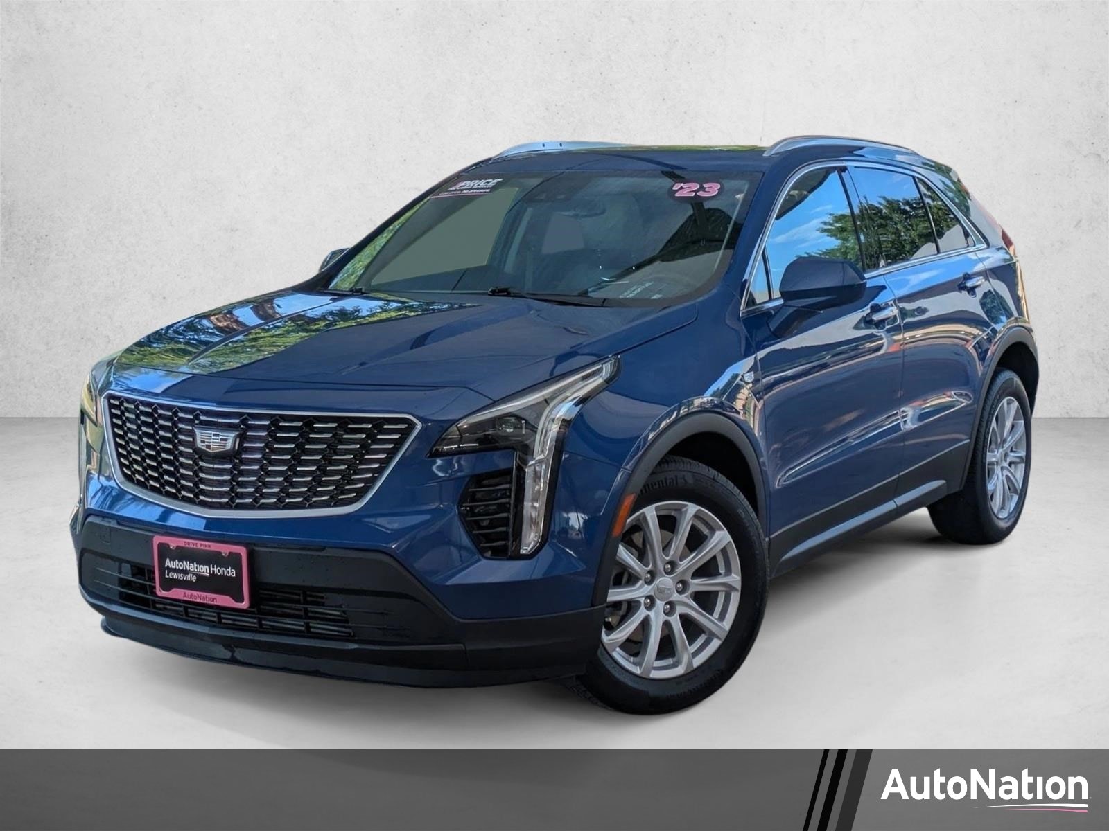 2023 Cadillac XT4 Luxury's photo