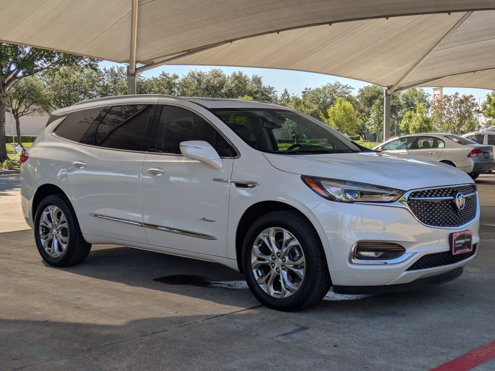 2020 Buick Enclave Avenir photo 2