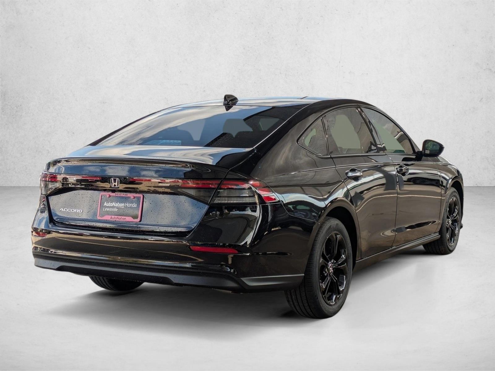 2025 Honda Accord SE photo 2