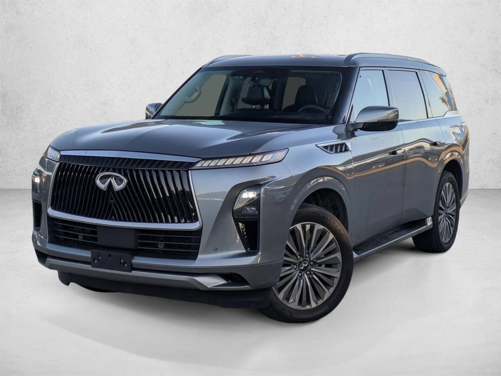 2025 INFINITI QX80 Sensory 4WD's photo