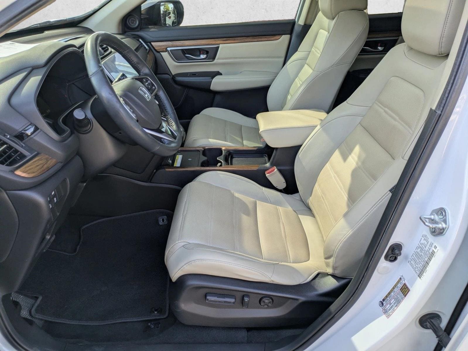 2021 Honda CR-V Touring - Photo 16