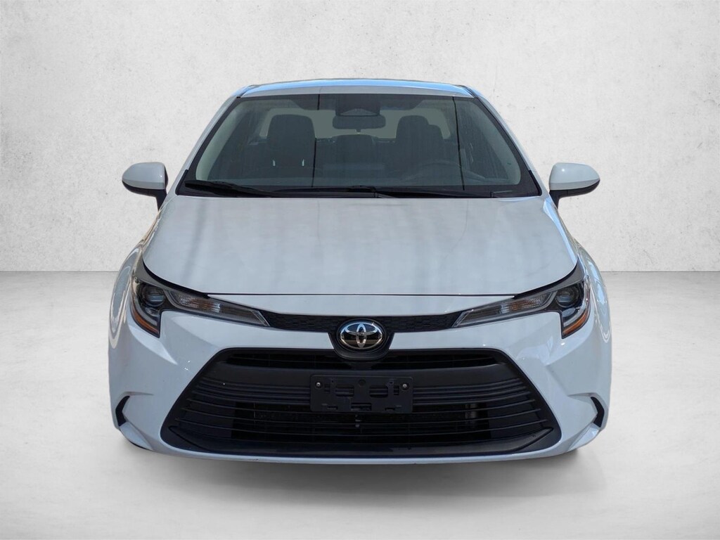 Used 2025 Toyota Corolla LE Sedan