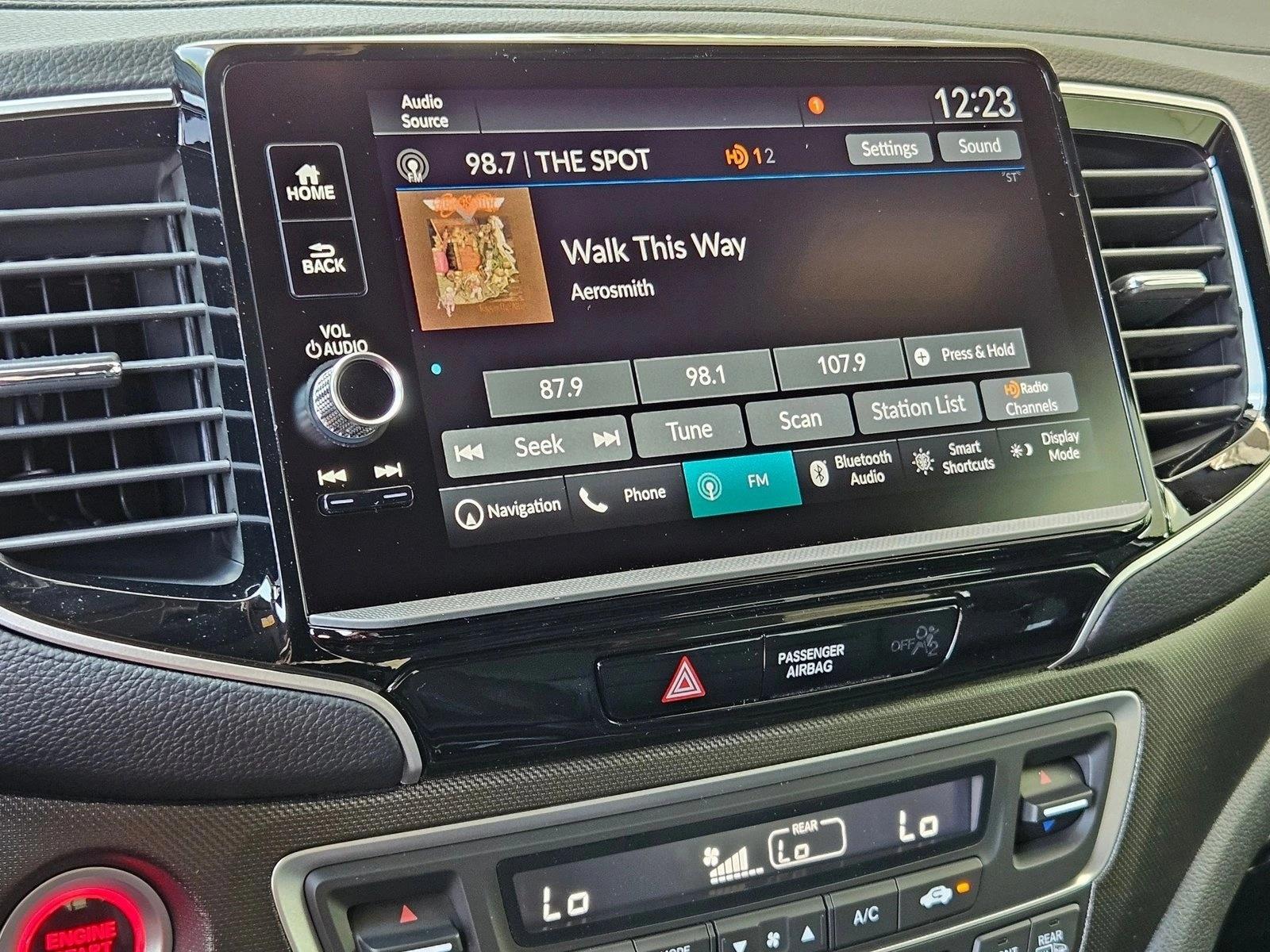 2025 Honda Ridgeline TrailSport - Photo 12
