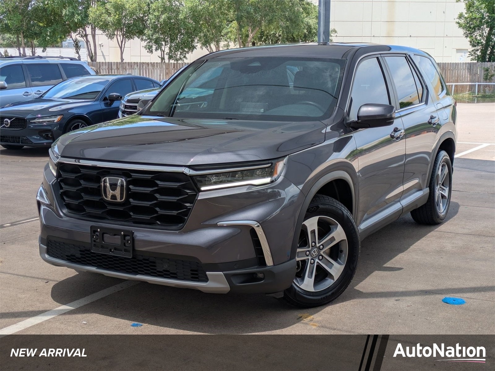 2024 Honda Pilot EX-L 7-Occupant AWD's photo