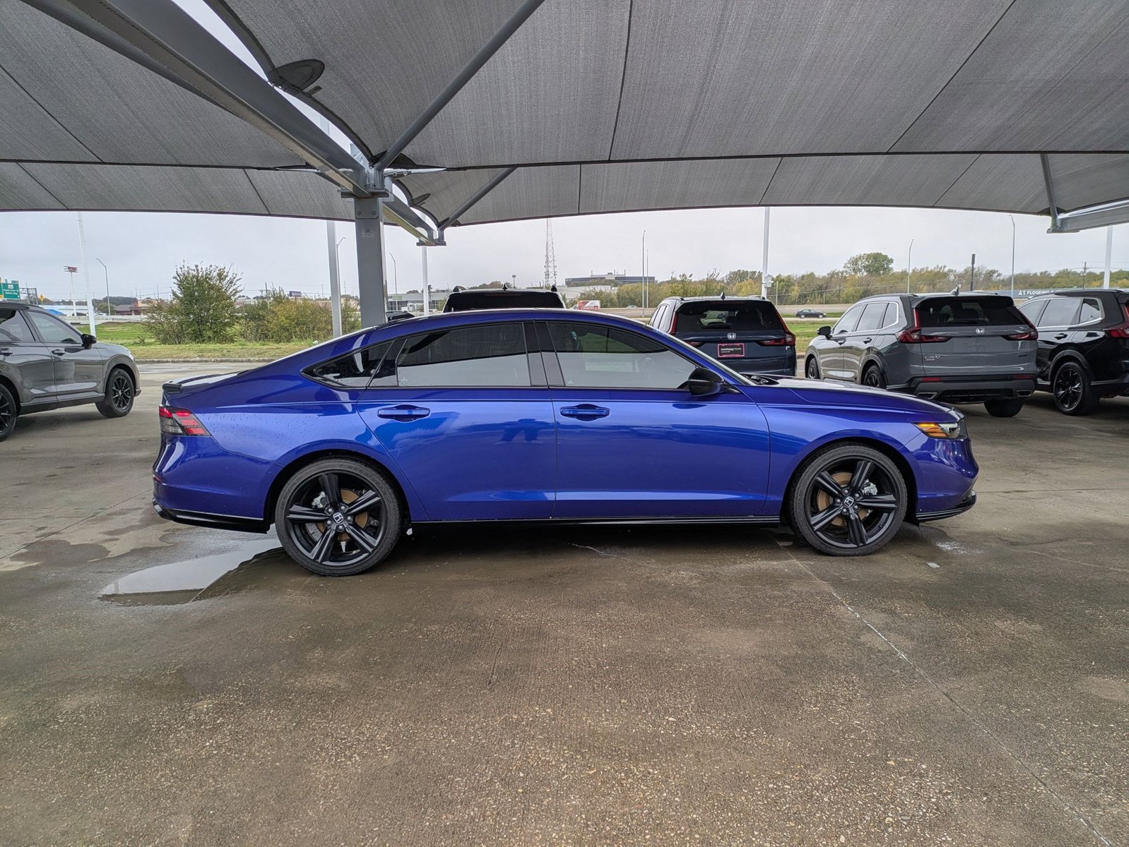 2024 Honda Accord Hybrid Sport-L photo 3