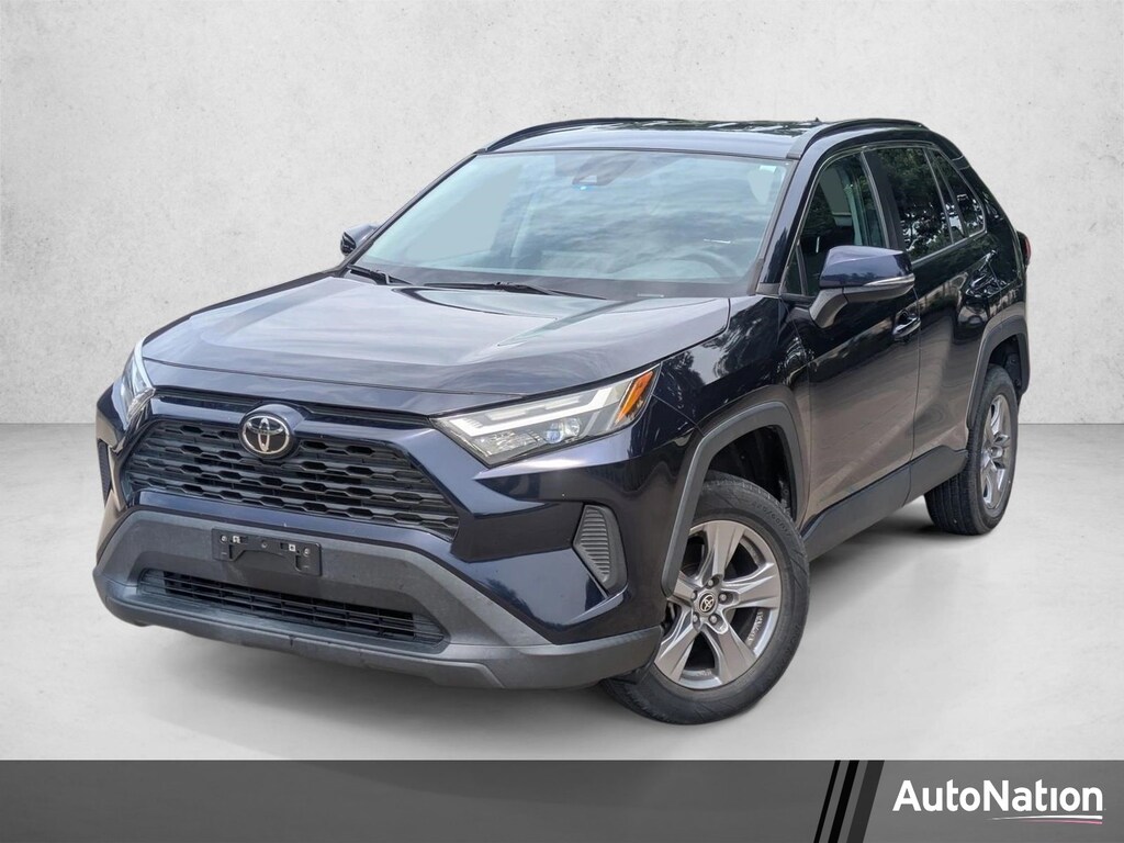 Used 2022 Toyota RAV4 XLE SUV