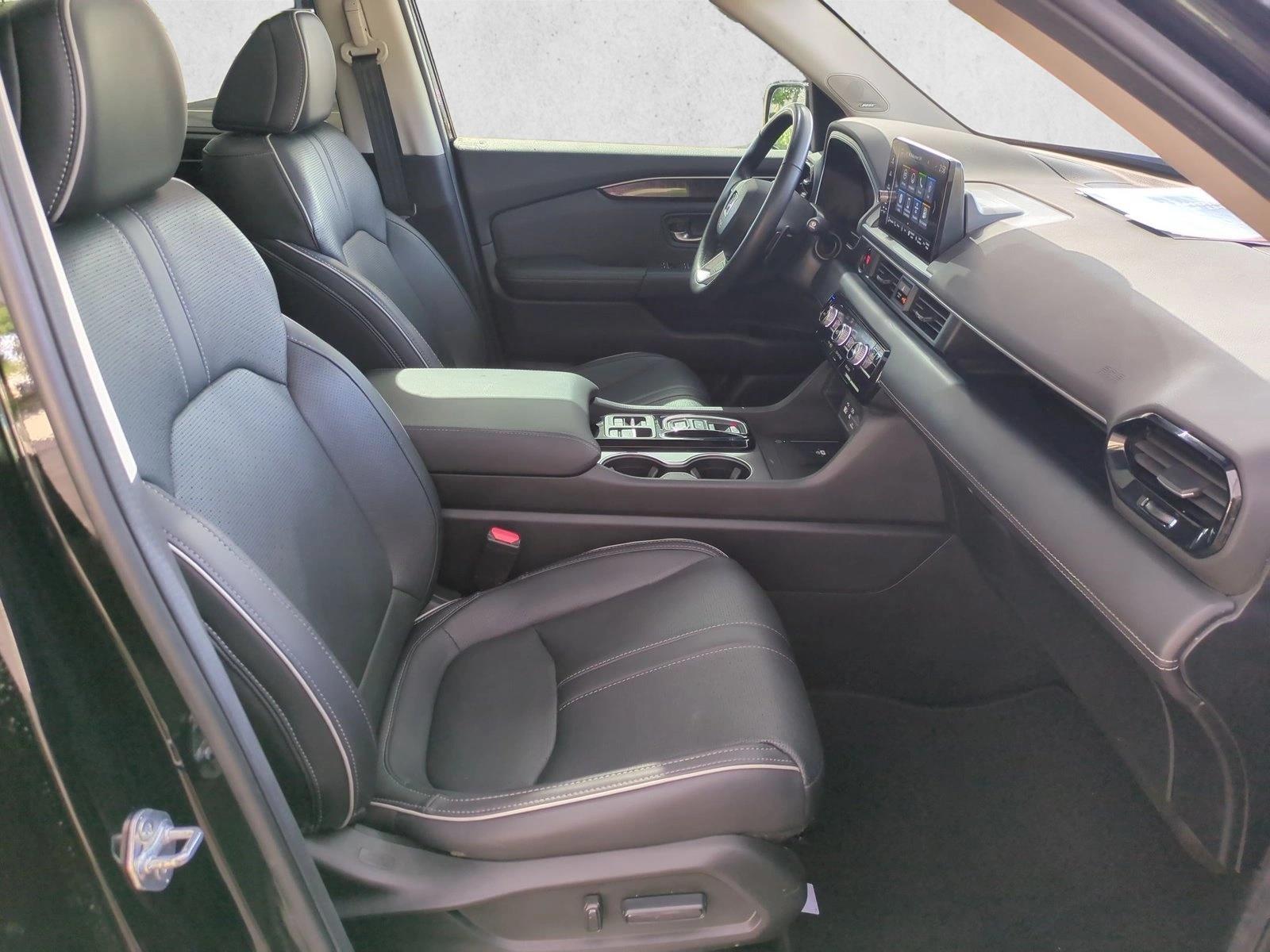 2025 Honda Pilot Elite - Photo 24