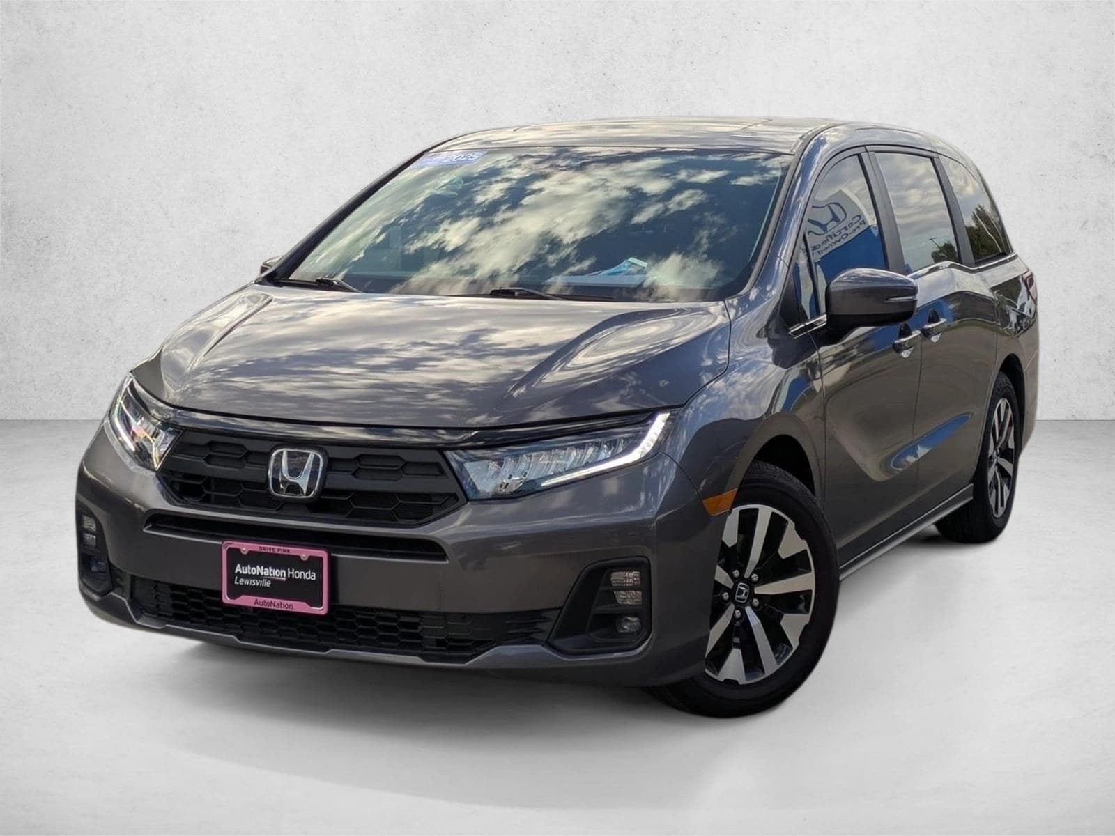 2025 Honda Odyssey EX-L's photo