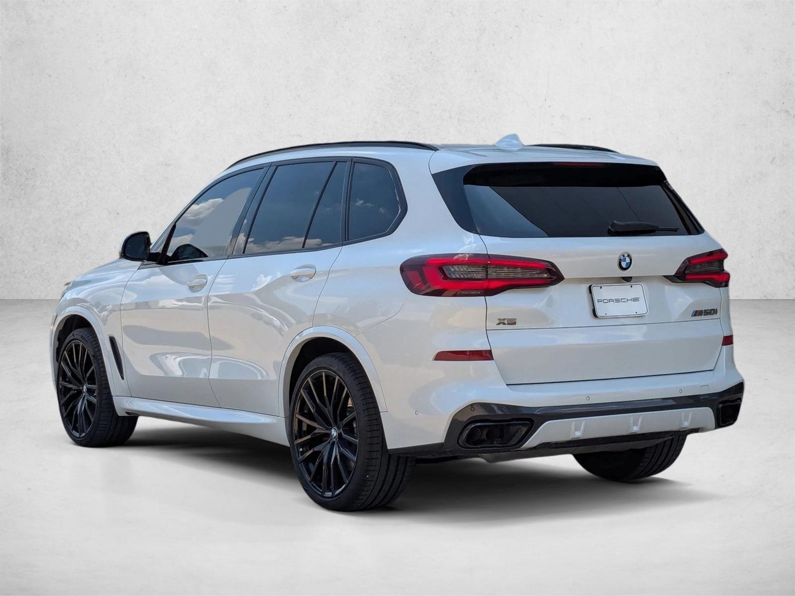 2022 Bmw X5 M50i photo 3