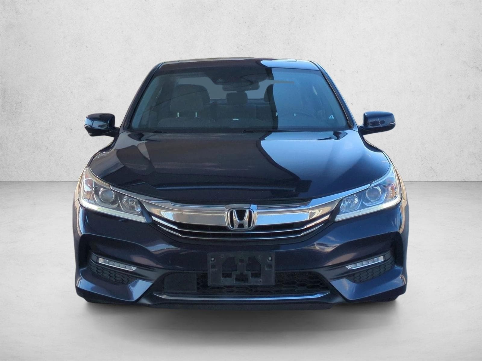 Used 2016 Honda Accord EX-L with VIN 1HGCR2F94GA233163 for sale in Lewisville, TX