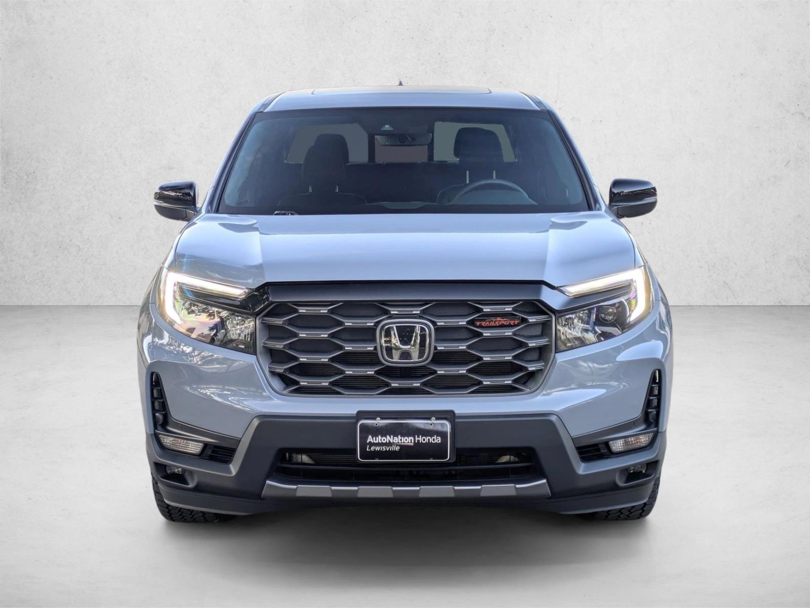 2024 Honda Ridgeline TrailSport photo 2