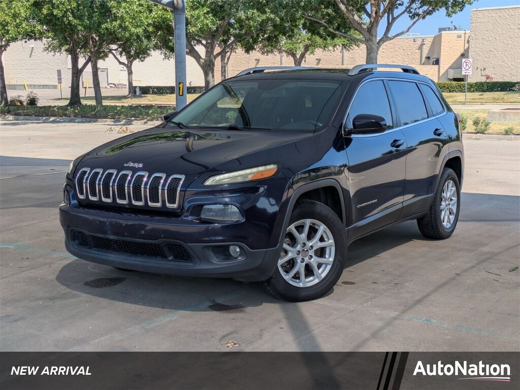 Used 2016 Jeep Cherokee Latitude 4x4 SUV