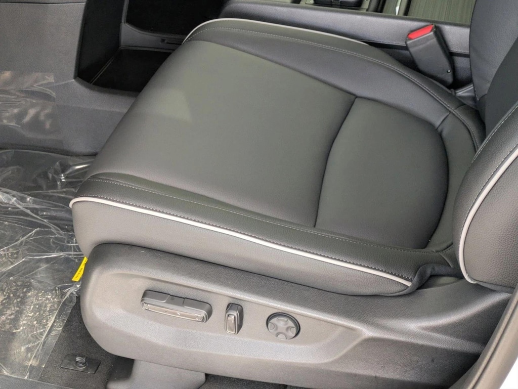 New 2026 Honda Odyssey Touring Van Passenger