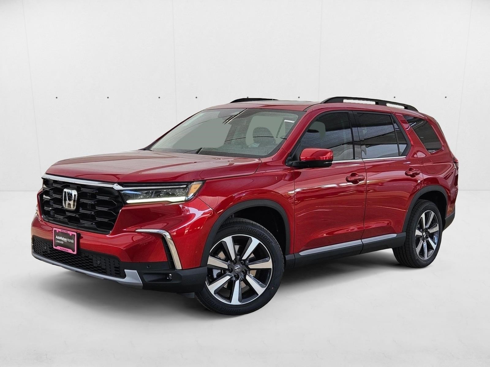 2025 Honda Pilot Touring's photo