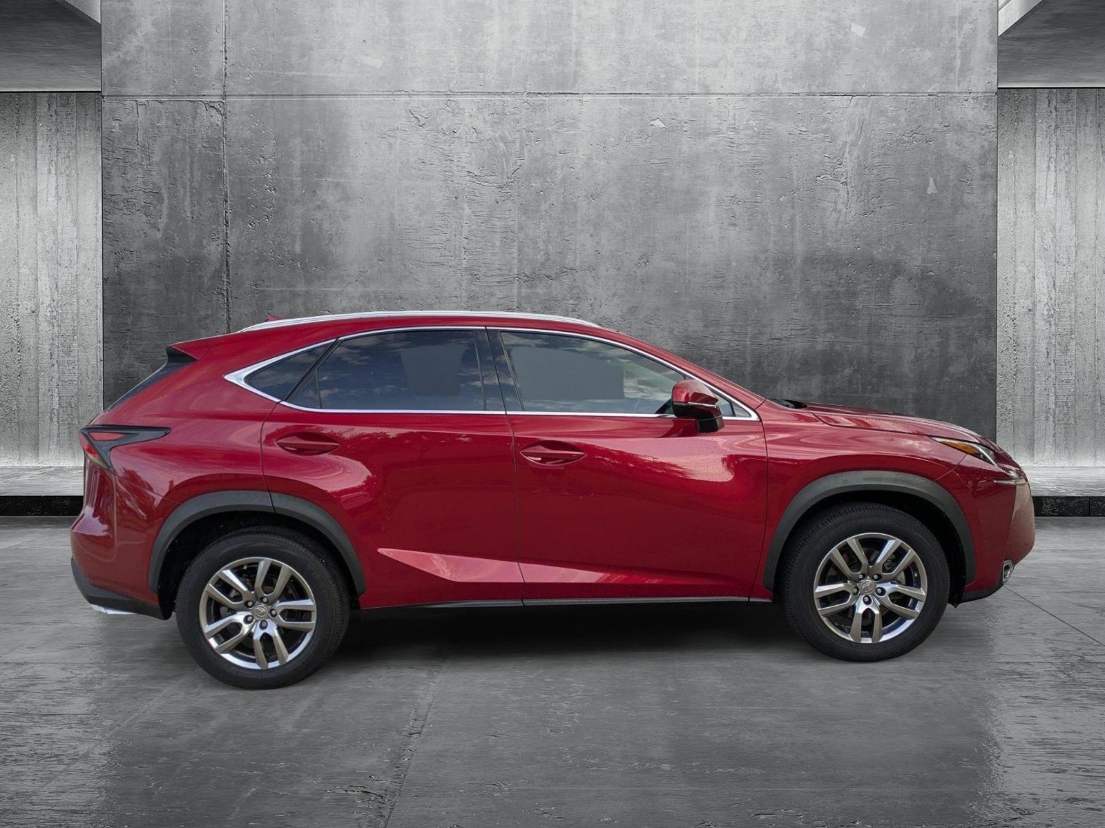 2016 Lexus NX 200t Luxury photo 4
