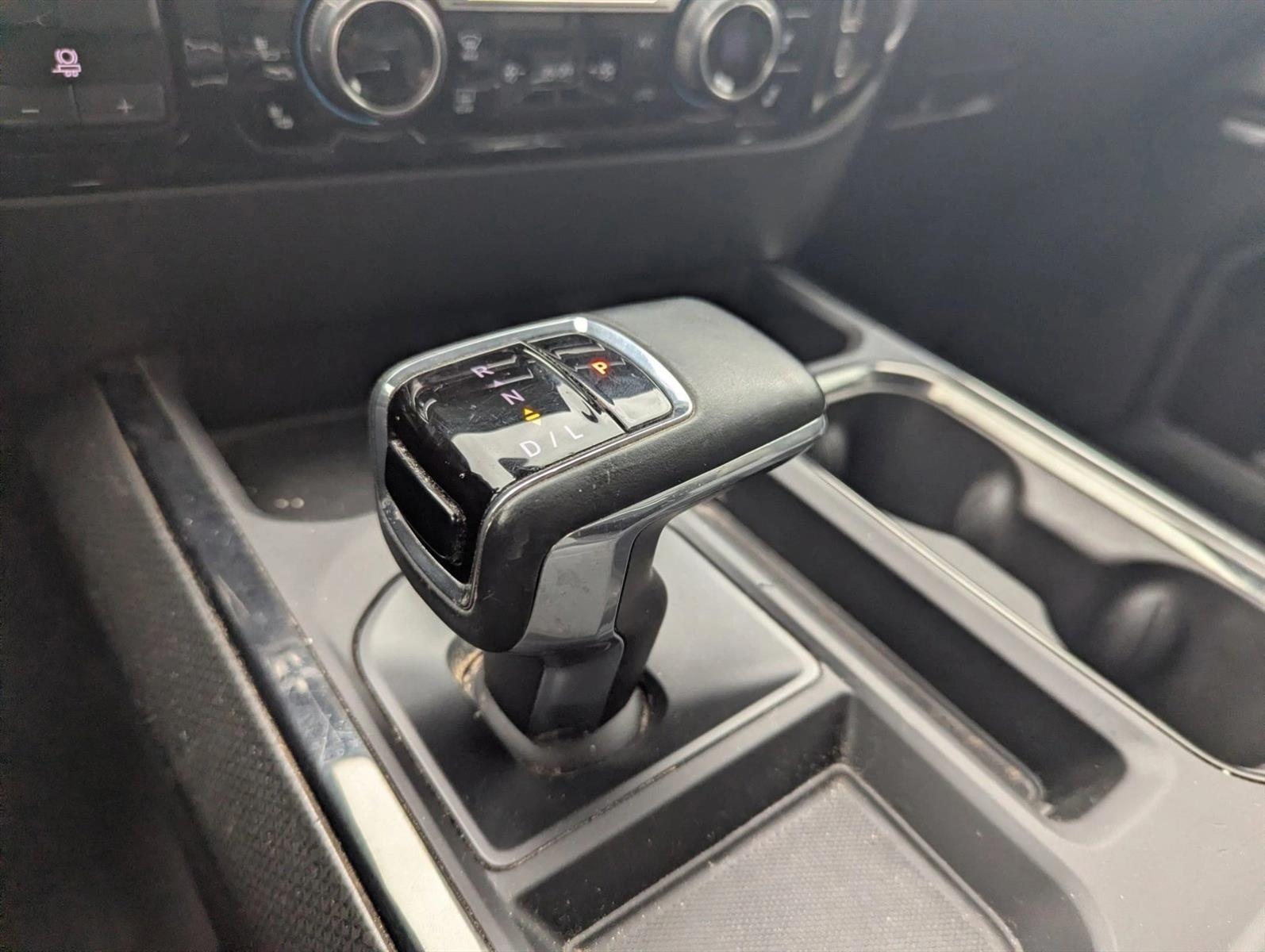 2024 Chevrolet Silverado 1500 ZR2 - Photo 10