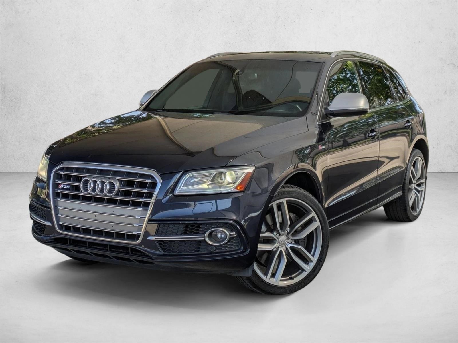 2014 Audi SQ5 Premium Plus's photo