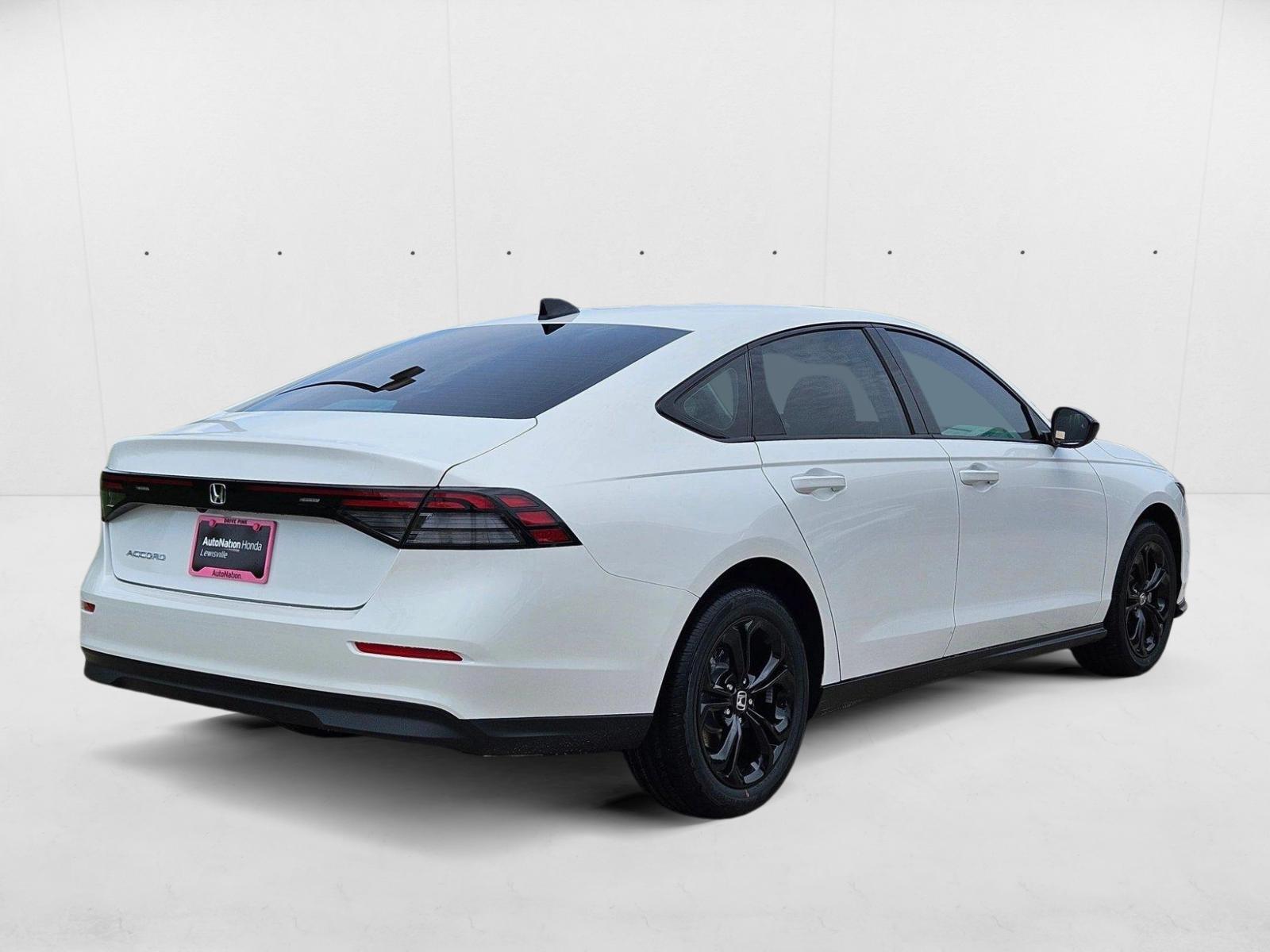 2025 Honda Accord SE - Photo 2