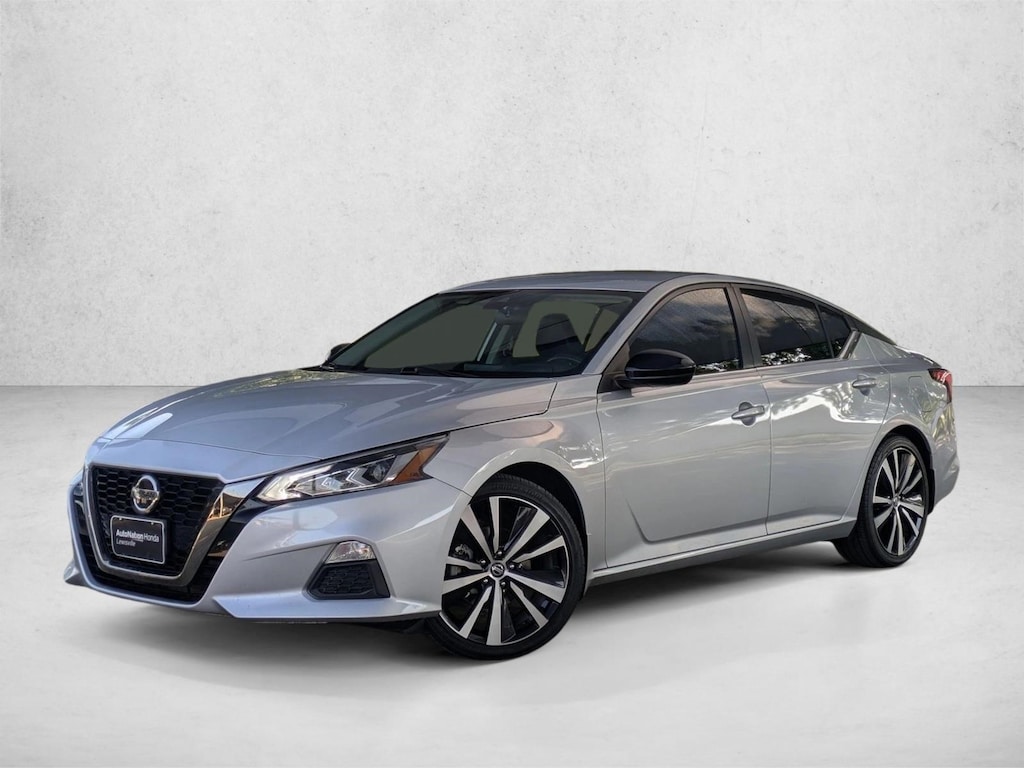 Used 2022 Nissan Altima 2.5 SR Sedan