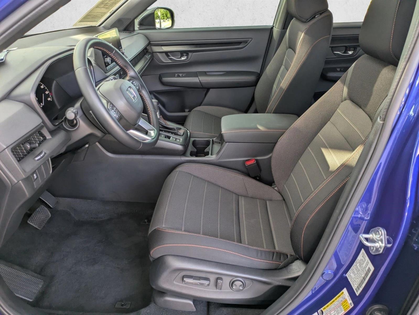 2025 Honda CR-V Sport - Photo 15