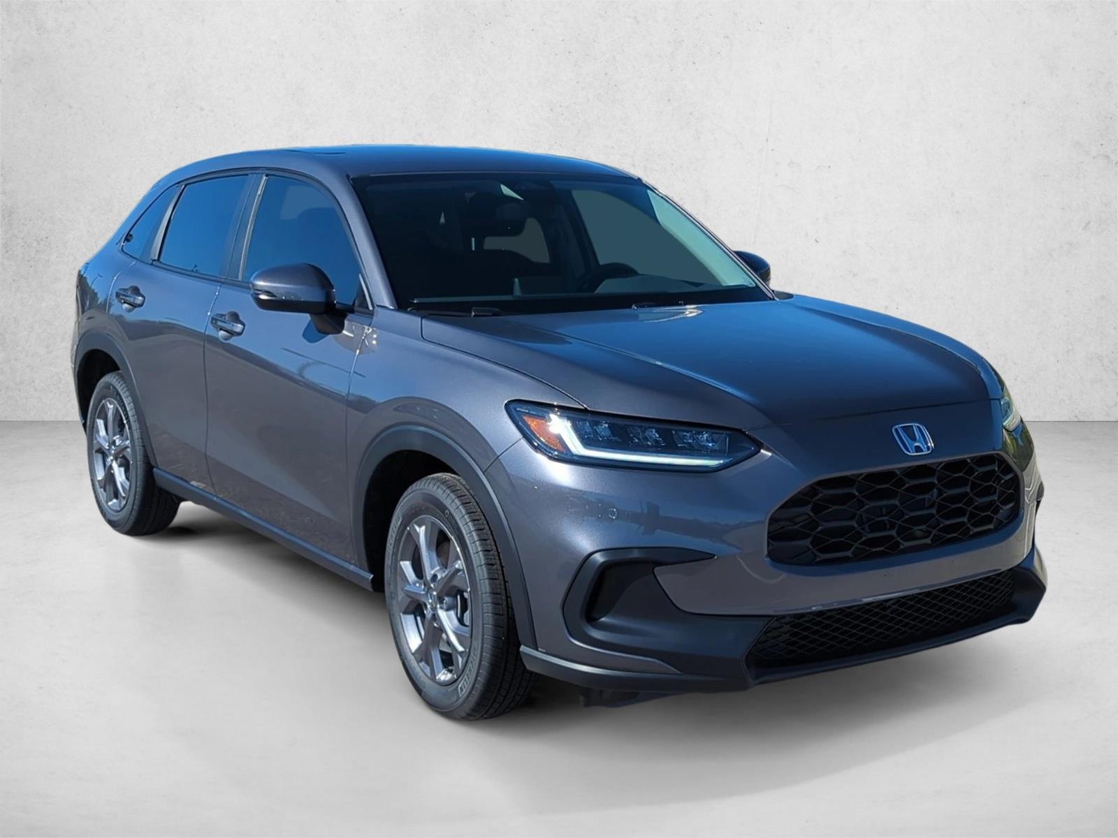 2026 Honda HR-V LX photo 3