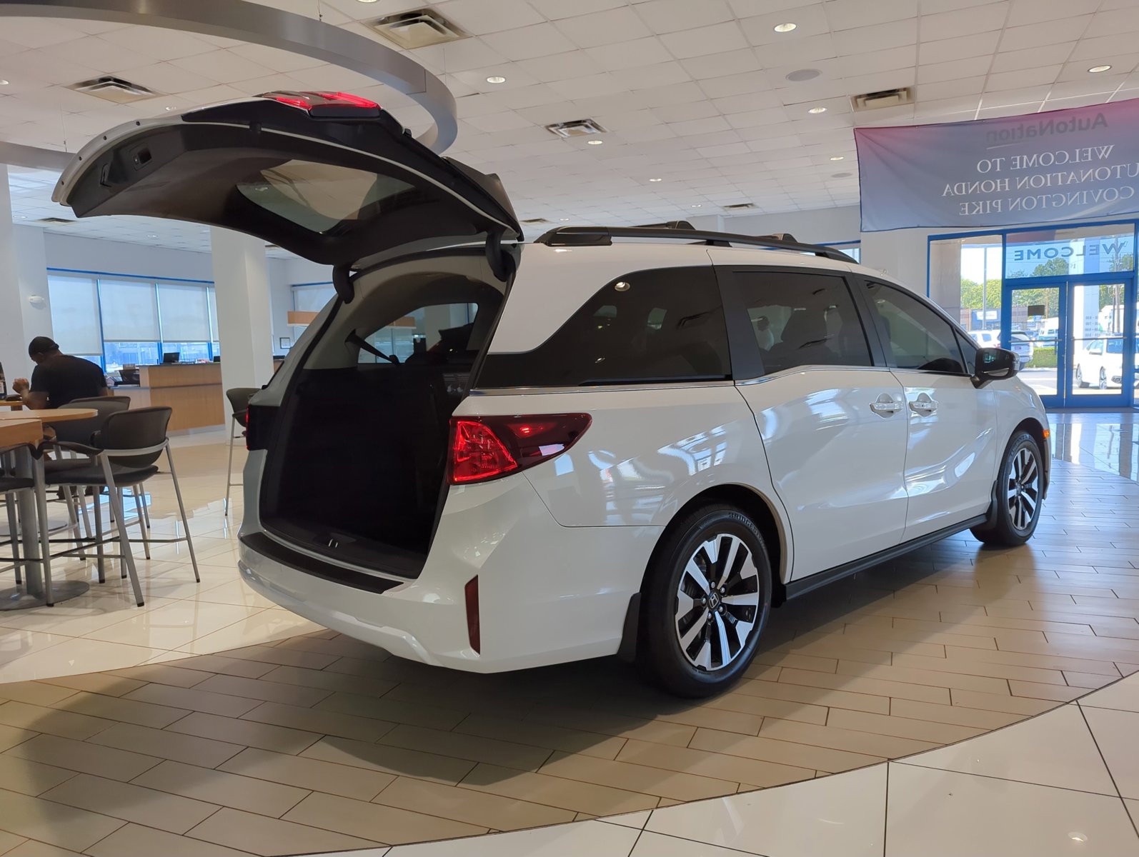 2026 Honda Odyssey EX-L photo 2