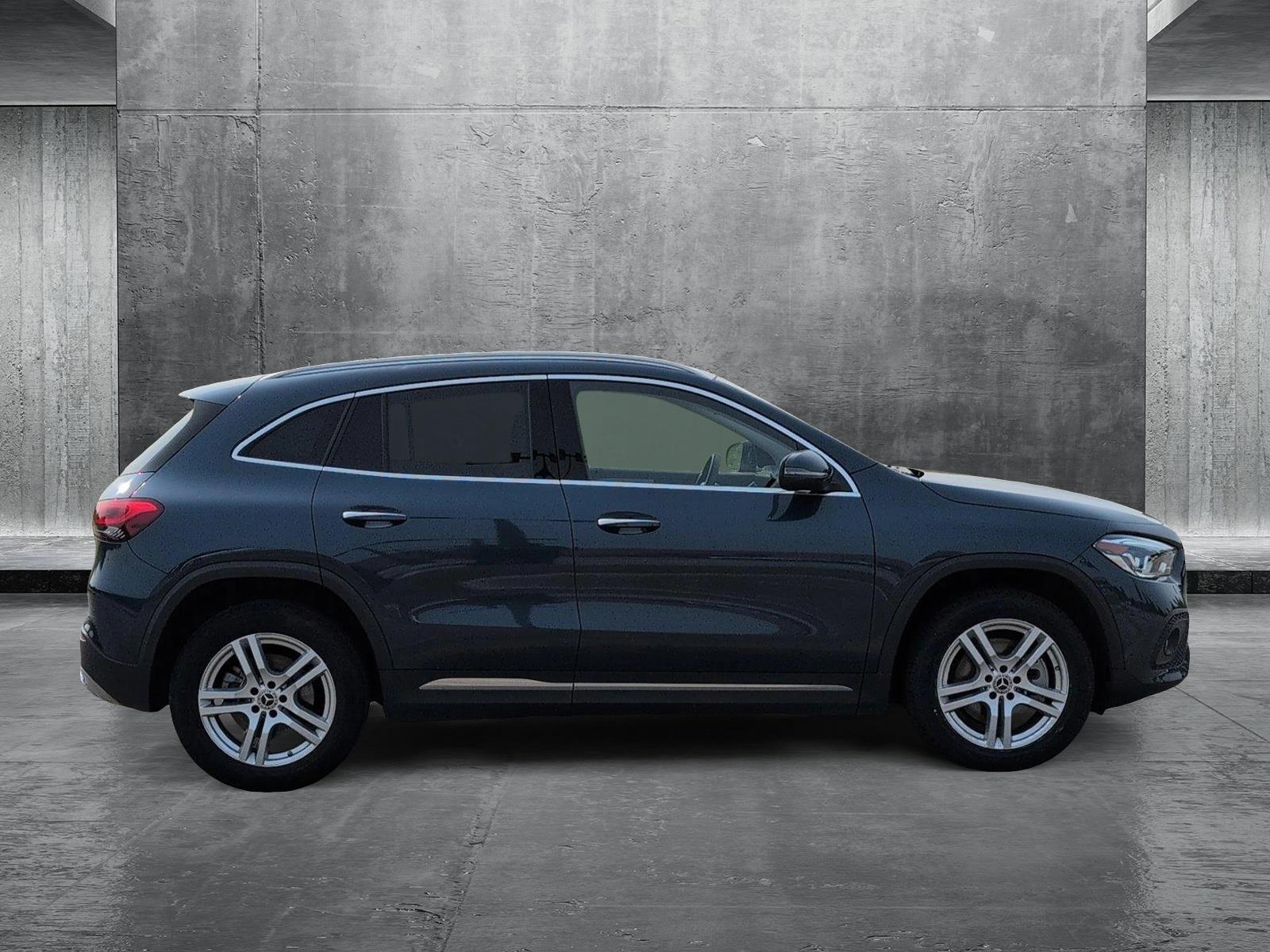 2023 Mercedes Benz GLA 250 photo 4