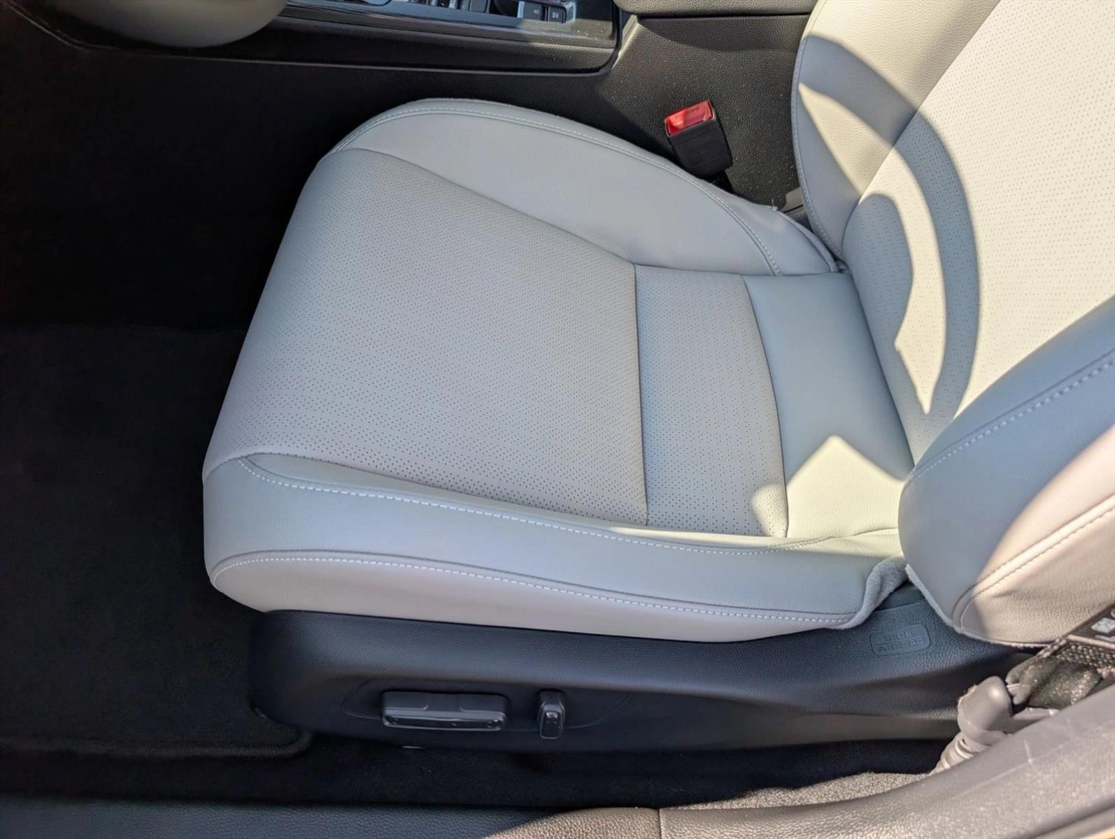 2026 Honda Civic Hybrid Sport Touring photo 3