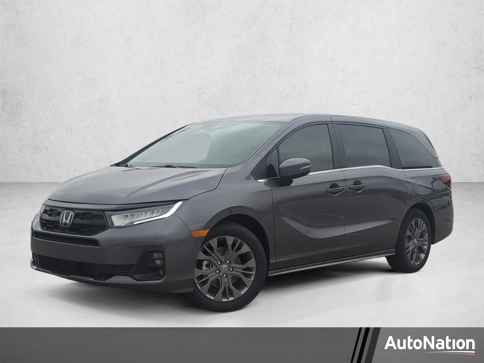 2026 Honda Odyssey Touring's photo
