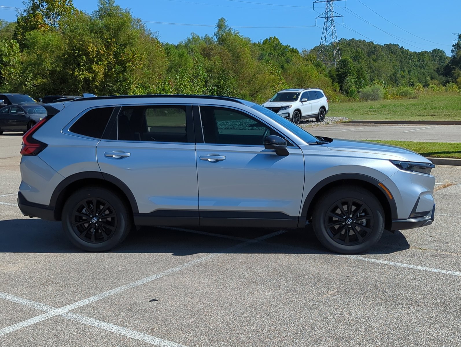 2025 Honda CR-V Hybrid Sport photo 4