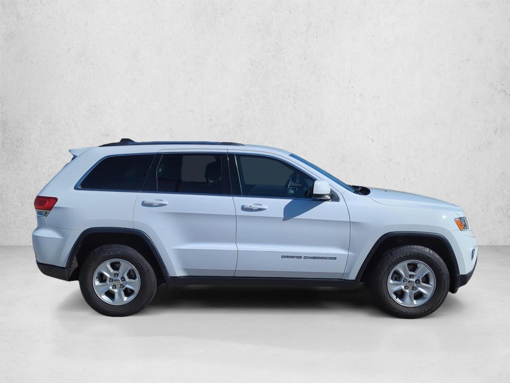 Used 2016 Jeep Grand Cherokee Laredo RWD SUV