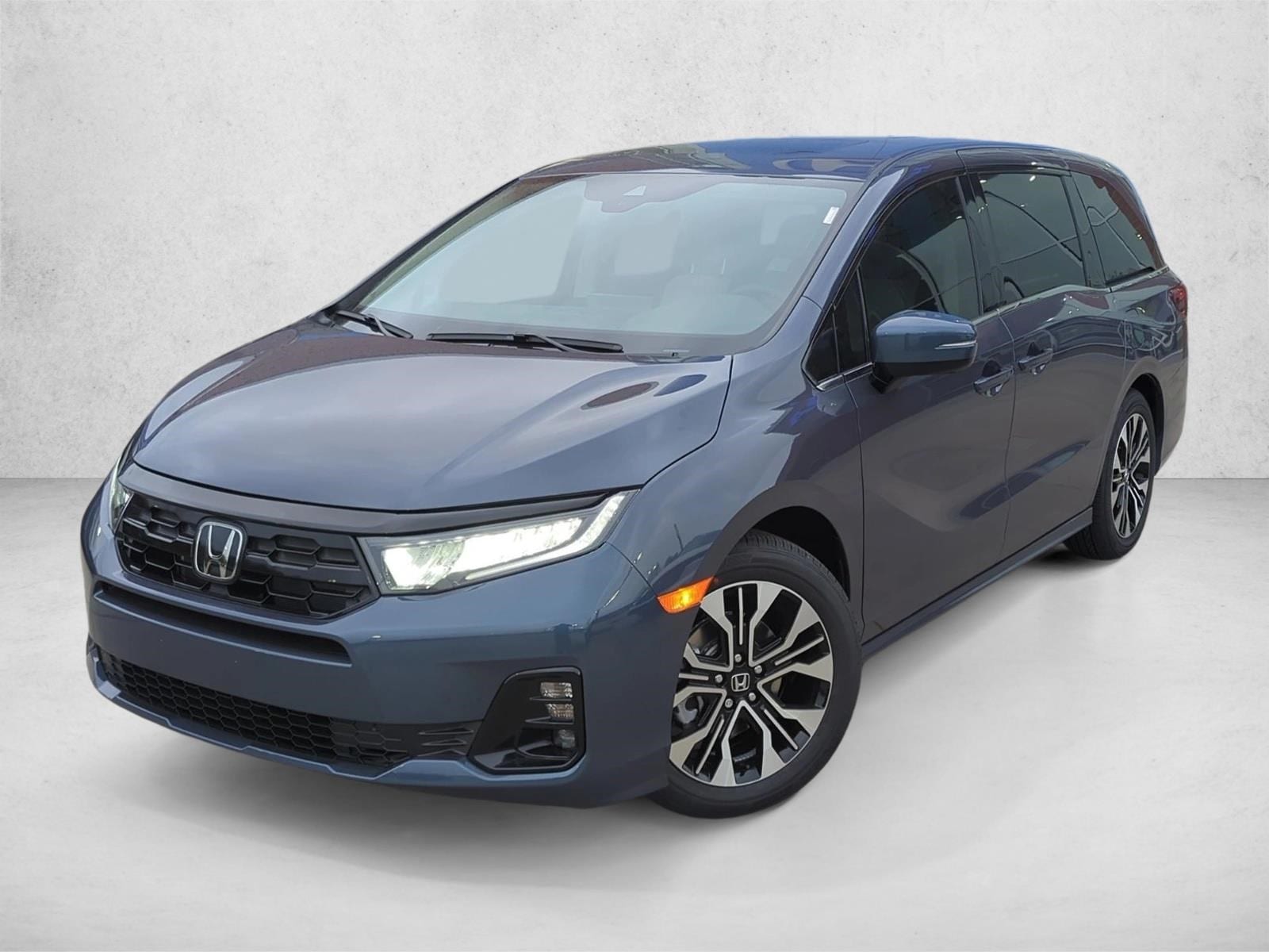 2026 Honda Odyssey Elite's photo