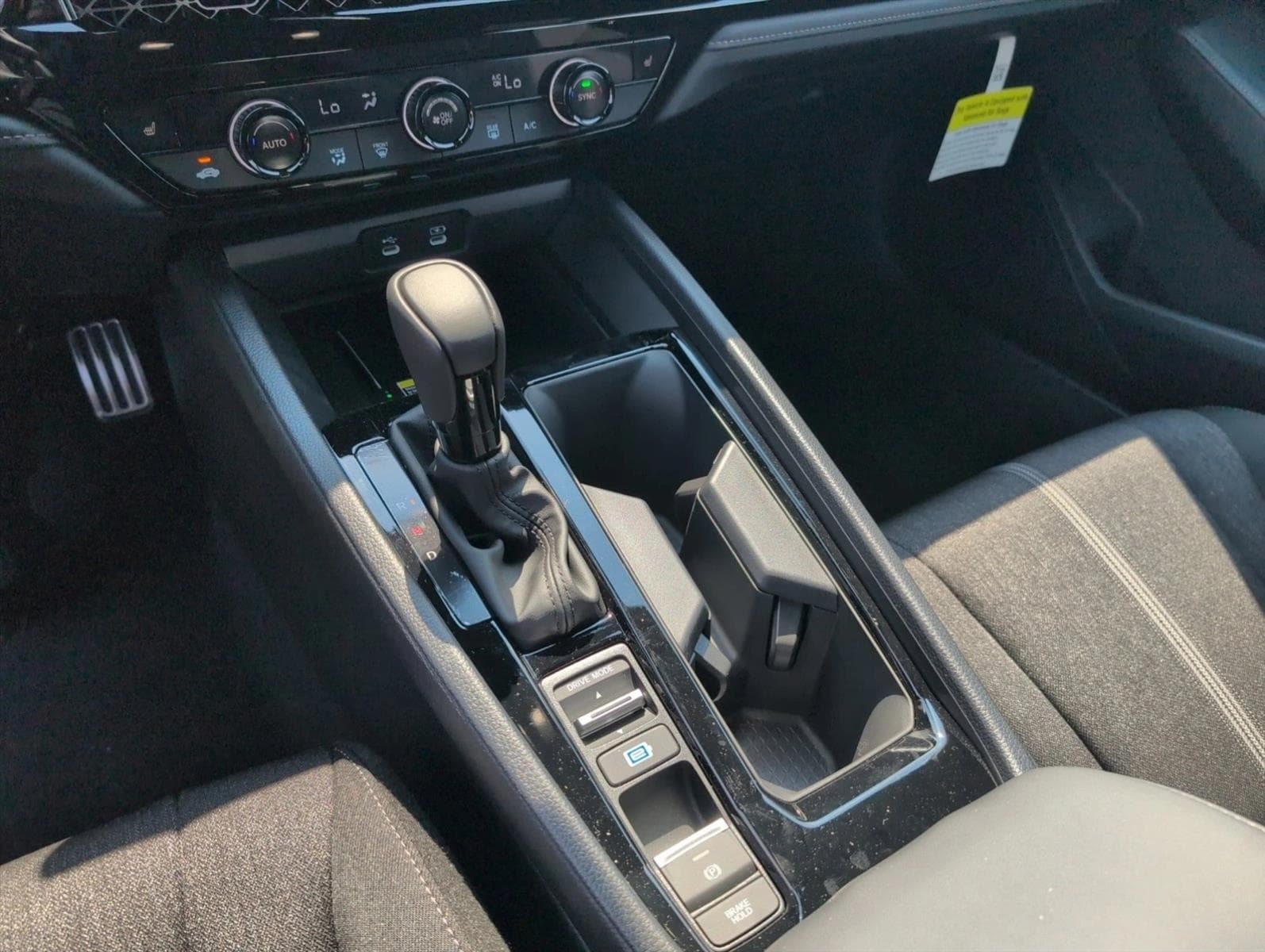 2025 Honda Accord Hybrid Sport - Photo 13