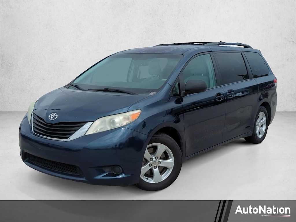 Used 2011 Toyota Sienna LE V6 Van