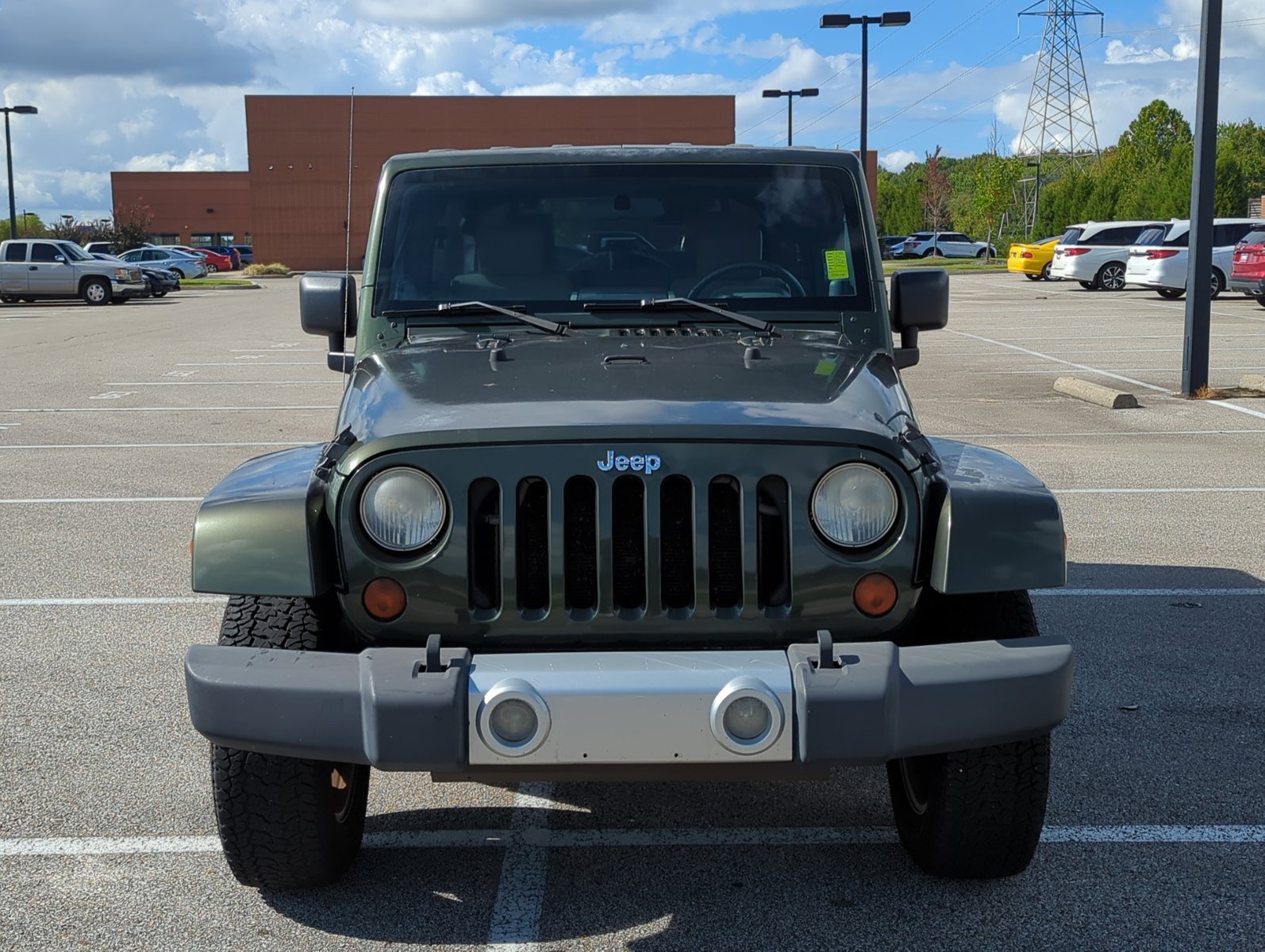 2009 Jeep Wrangler Unlimited Sahara photo 2