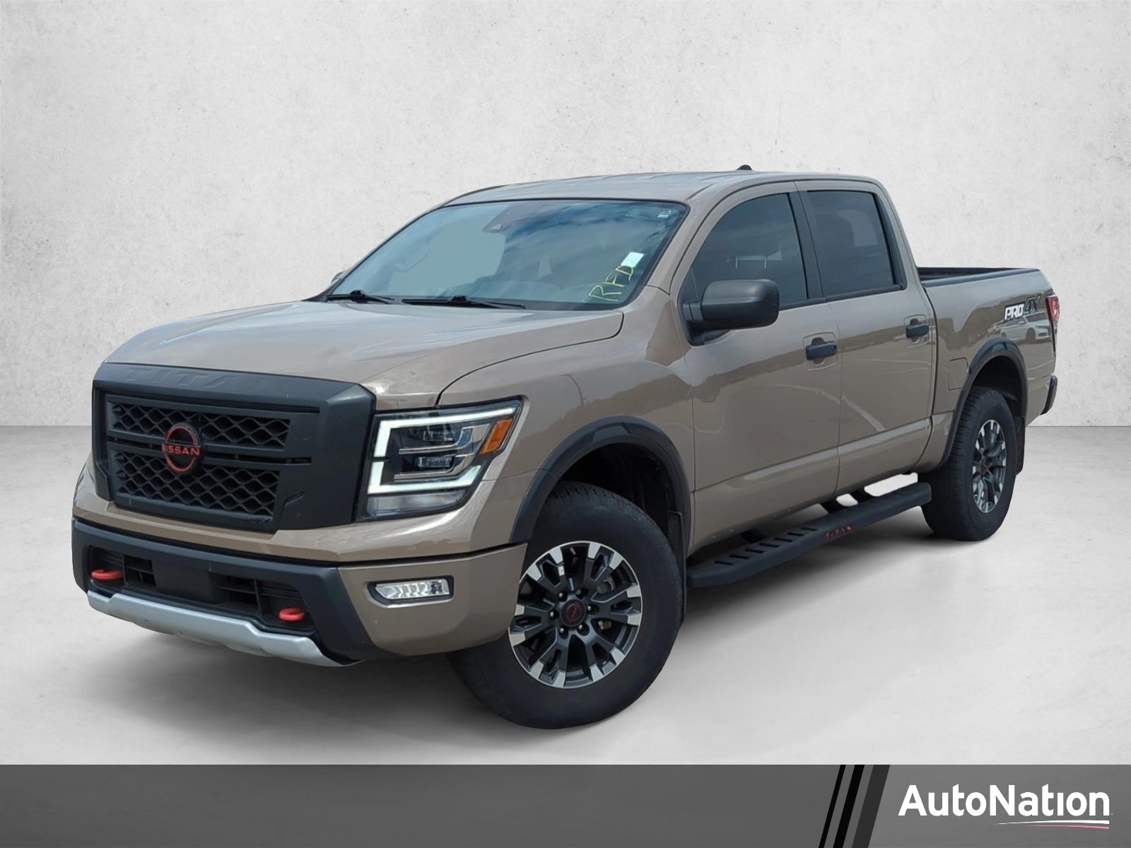  Nissan Titan