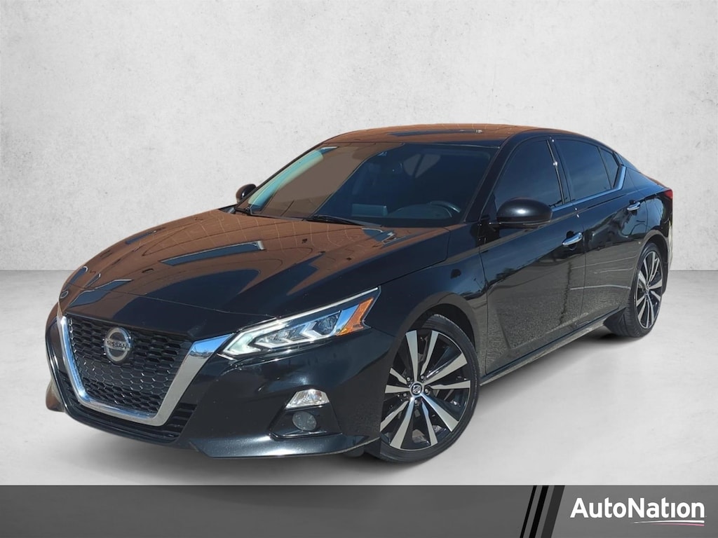 Used 2019 Nissan Altima 2.5 Platinum Sedan